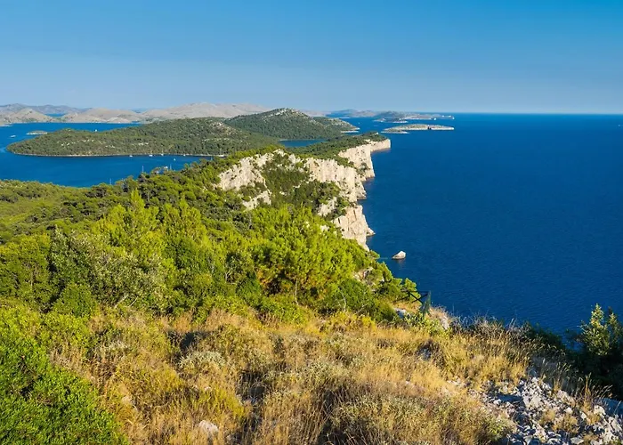 Villa Mezano -heated Pool & E-bikes Zman